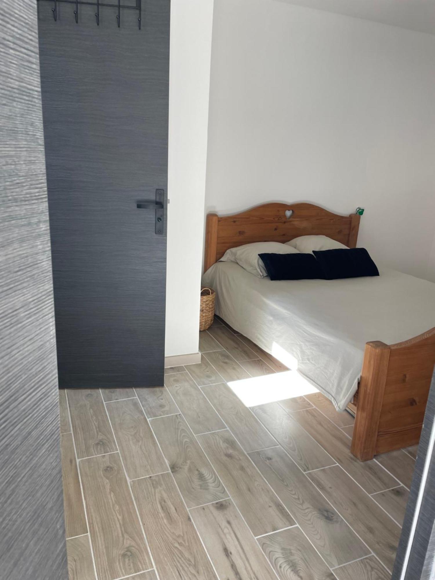 Maison De 40M2 Avec Jardin De 50M2 オランジュ エクステリア 写真